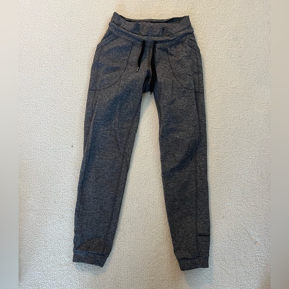 Lululemon Marled Grey Jogger